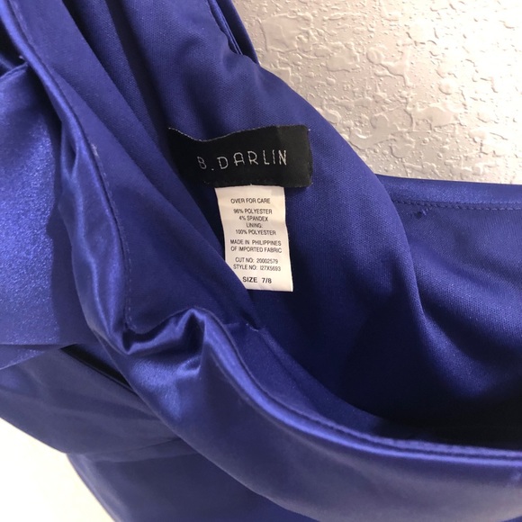 Dress - Picture 2 of 4